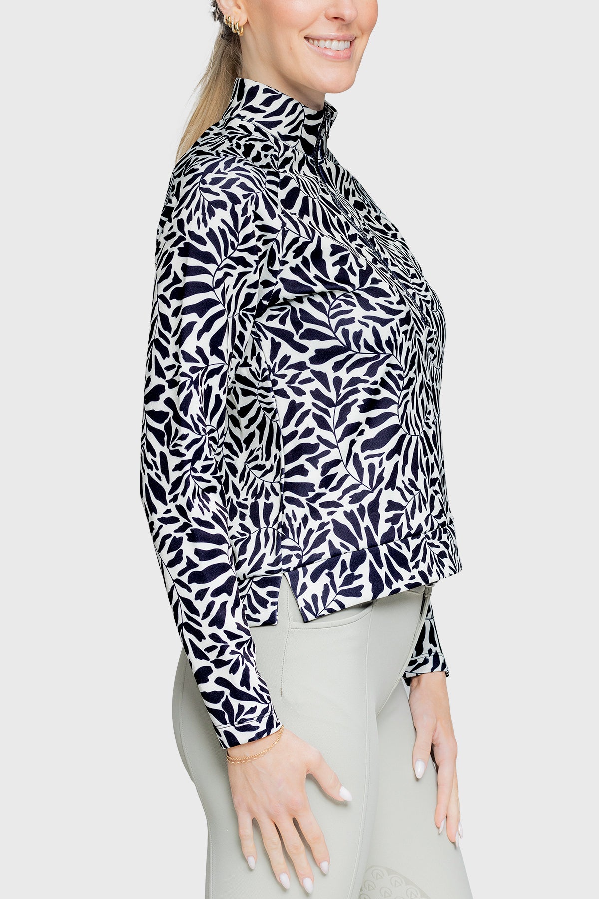 Black & White Climbing Vine ½ Zip Scuba Pullover - [Kastel]