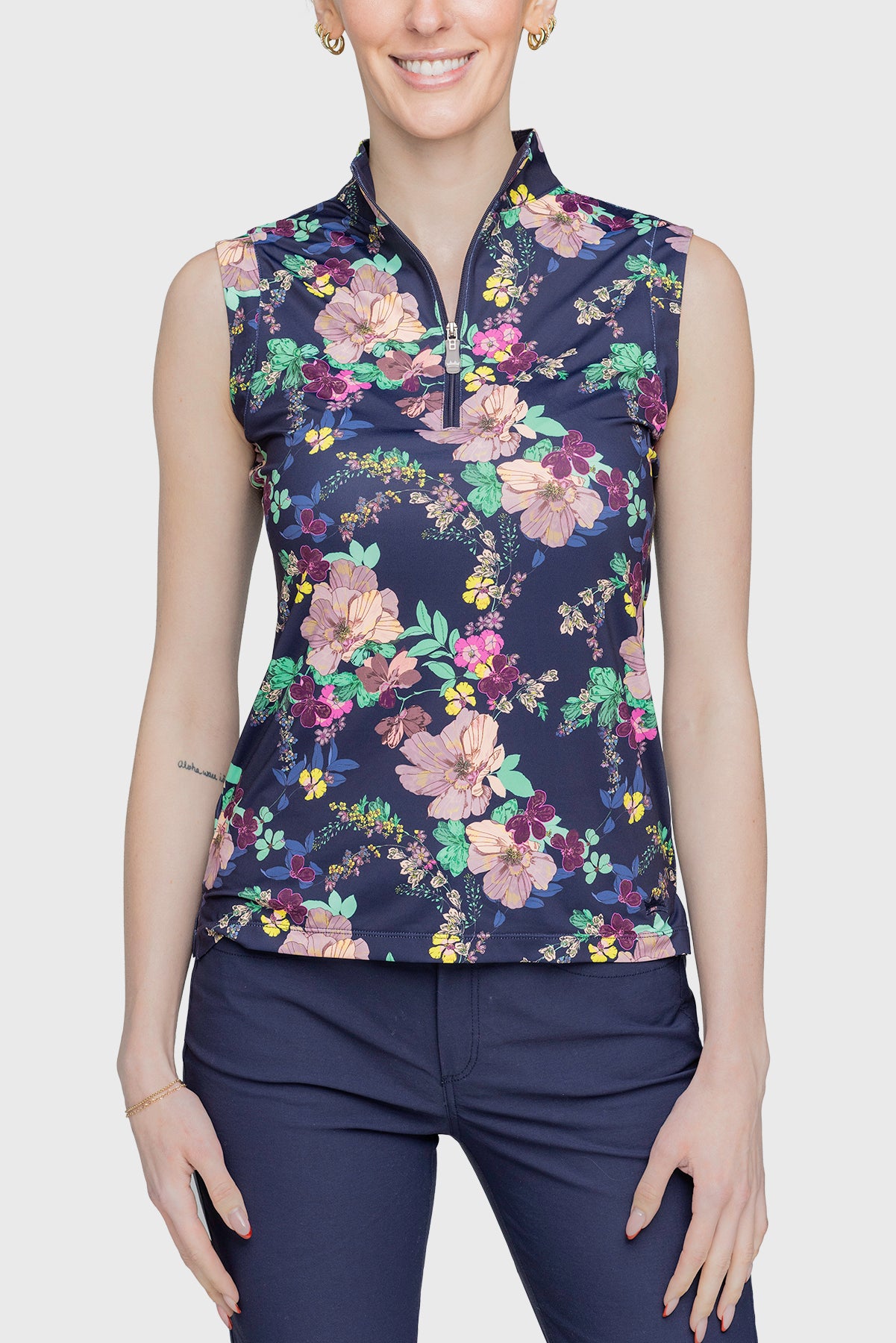 Ruched Back Lush Garden 1/4 Zip Sleeveless Top - [Kastel]